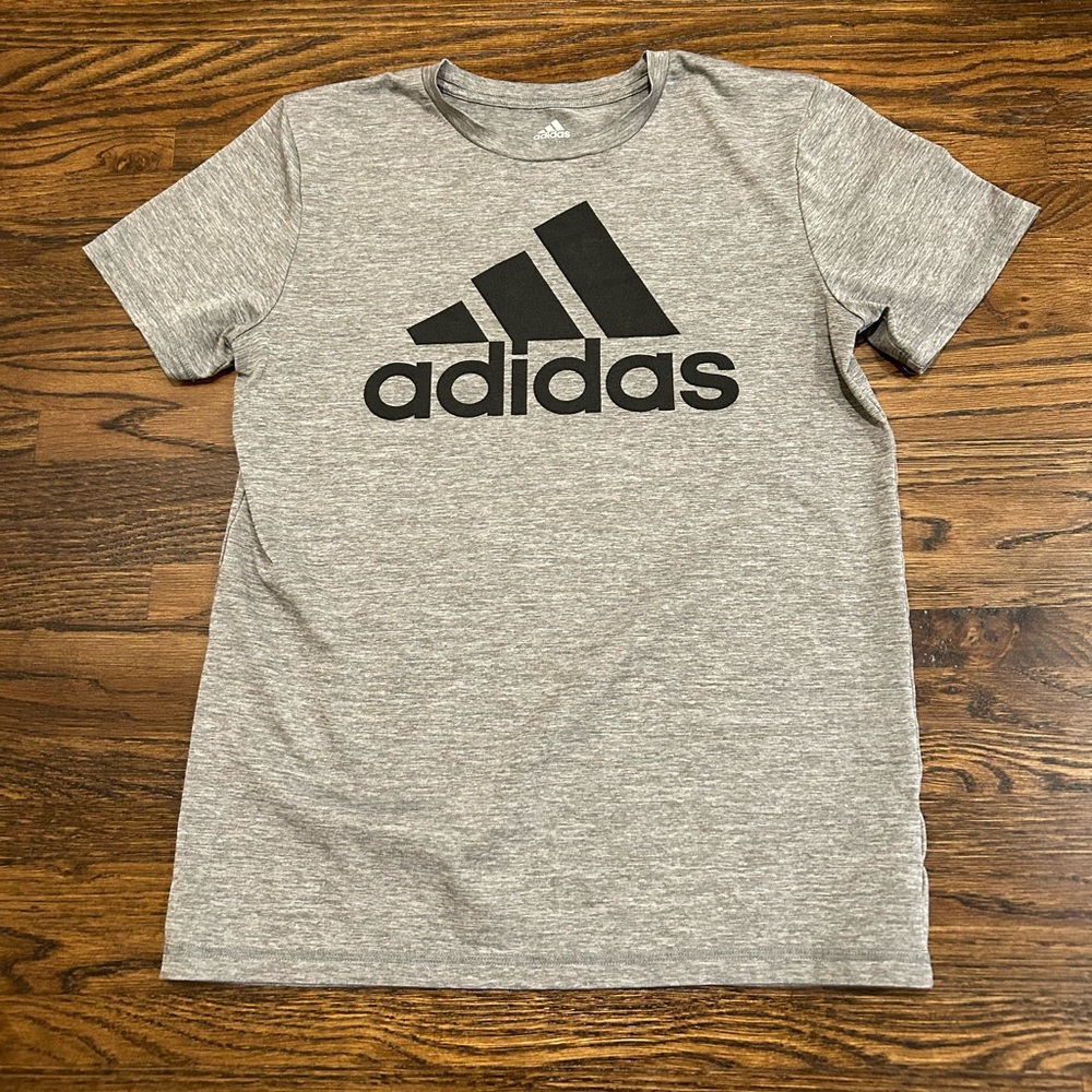 Adidas Climalite T-shirt. Youth size 14/16